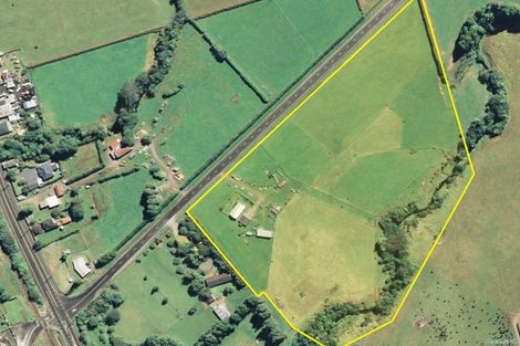 Photo of property in 20 Tariki Road South, Tariki, Stratford, 4390