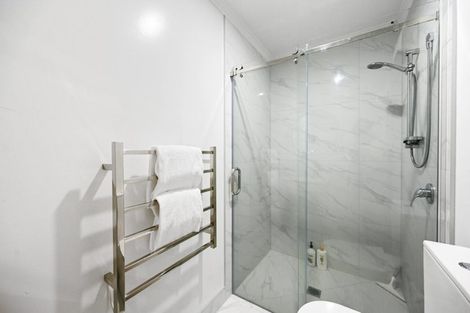 Photo of property in 2a Oku Close, Hillcrest, 3216