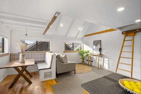 Photo of property in 84 Jacks Point Rise, Jacks Point, Queenstown, 9371