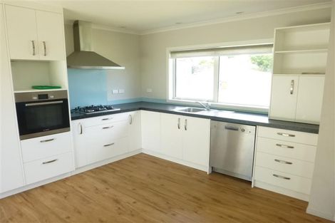 Photo of property in 4 Doncaster Terrace, Ascot Park, Porirua, 5024