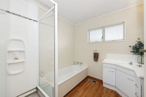 Photo of property in 19 Callard Place, Riverlea, Hamilton, 3216