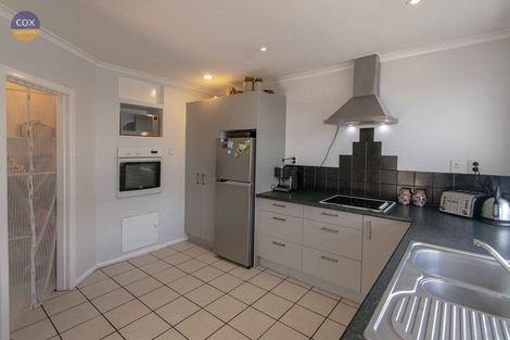 Photo of property in 52 Williams Street, Marewa, Napier, 4110