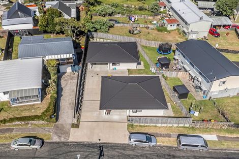 Photo of property in 4 Banks Street, Marfell, New Plymouth, 4310