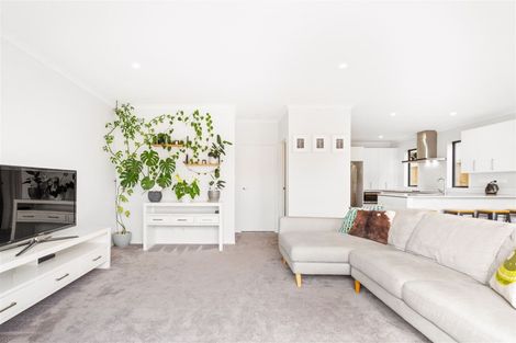 Photo of property in 24 Vincent Mcgrath Crescent, Swanson, Auckland, 0614