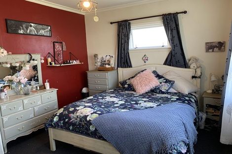 Photo of property in 319 Carrington Street, Vogeltown, New Plymouth, 4310