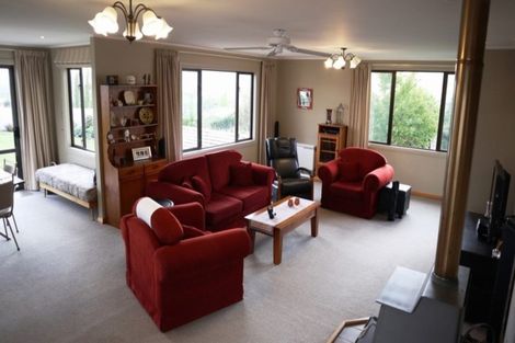 Photo of property in 2 Hall Road, Bannockburn, Cromwell, 9384