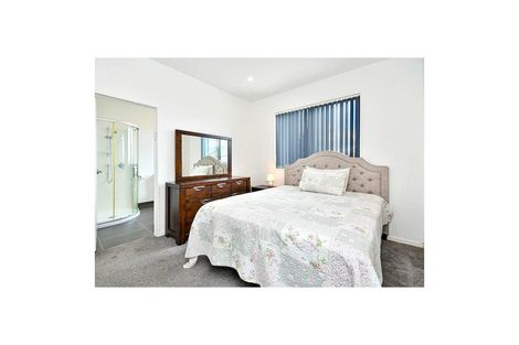 Photo of property in 64 Prado Drive, Pukekohe, 2120