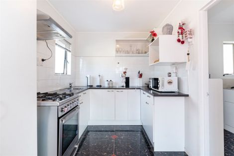 Photo of property in 2/6 Trevor Hosken Drive, Wiri, Auckland, 2104