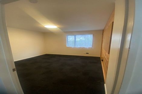 Photo of property in 3/125 Carrington Road, Point Chevalier, Auckland, 1025