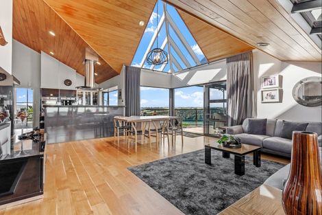 Photo of property in 5 Kotare Place, Sandspit, Warkworth, 0982