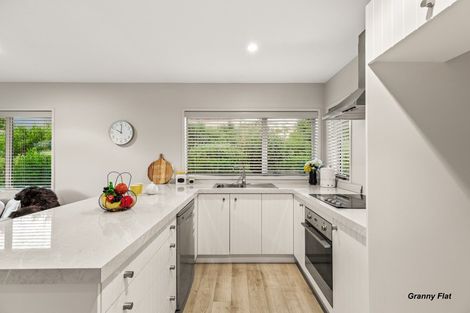 Photo of property in 60 Muriwai Road, Waimauku, 0812