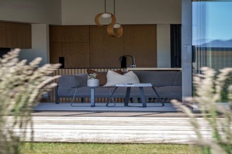 Photo of property in 16 Robrosa Street, Wanaka, 9305