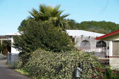Photo of property in 15 Appleby Place, Mangere East, Auckland, 2024
