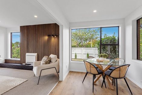 Photo of property in 33 Martbern Crescent, Bishopdale, Christchurch, 8053