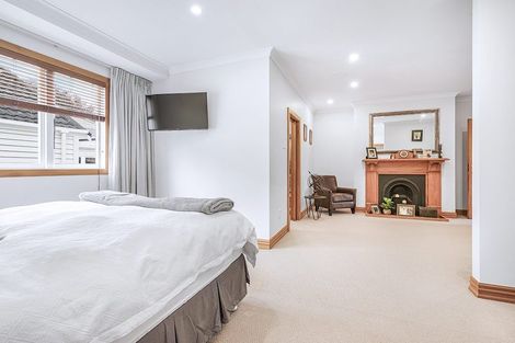 Photo of property in 9 Woodstock Road, Fairfield, Hamilton, 3214