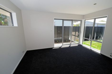 Photo of property in 53 Richill Street, Belfast, Christchurch, 8051