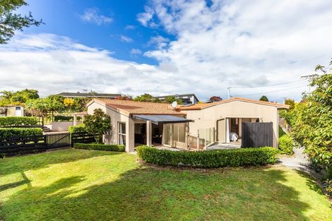Photo of property in 8 Wall Street, Waipahihi, Taupo, 3330