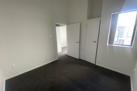 Photo of property in 8 Pasla Close, Papakura, 2110