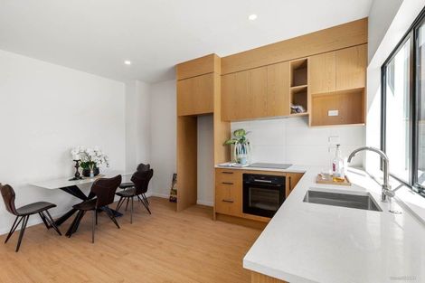 Photo of property in 3 Brook Street, Milford, Auckland, 0620