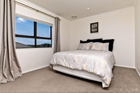 Photo of property in 88 Mackay Drive, Greenhithe, Auckland, 0632
