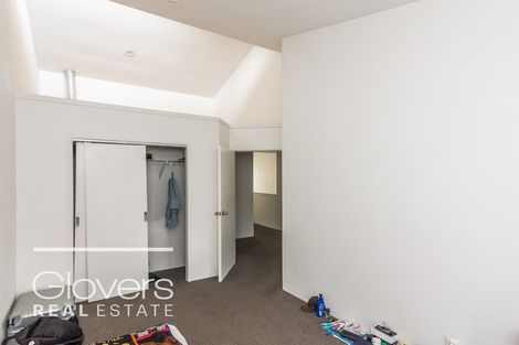 Photo of property in 10 Captain Scott Road, Glen Eden, Auckland, 0602