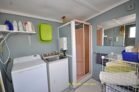 Photo of property in 11 Moana Road, Tinopai, Matakohe, 0593