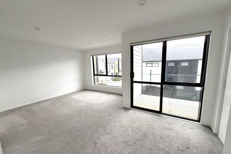 Photo of property in 75 Papatupu Way, Kumeu, 0810