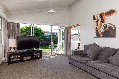 Photo of property in 8 Lynley Crescent, Blenheim, 7201