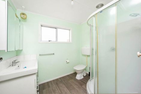 Photo of property in 1/54 Seabrook Avenue, New Lynn, Auckland, 0600