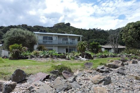 Photo of property in 13 Sarjants Road, Te Puru, Thames, 3575