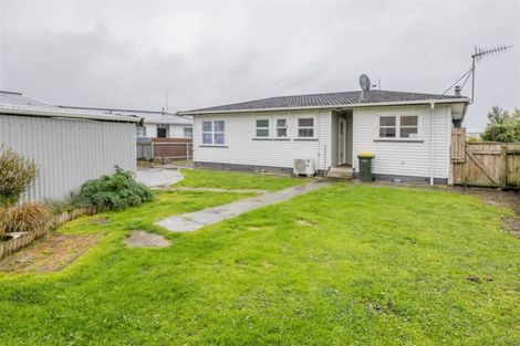 Photo of property in 20 Featherston Street, Levin, 5510