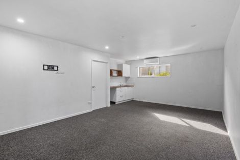 Photo of property in 27 Bayvista Close, Welcome Bay, Tauranga, 3112