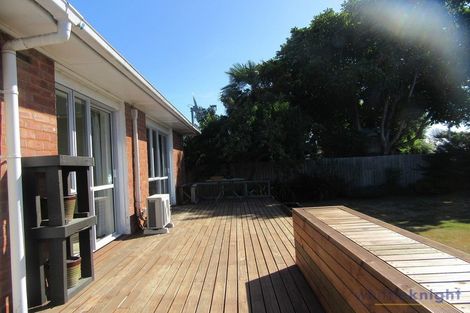 Photo of property in 11 Evatt Street, Bryndwr, Christchurch, 8053