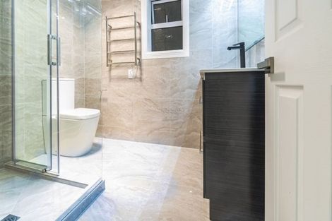 Photo of property in 16 Quattro Avenue, Flat Bush, Auckland, 2019