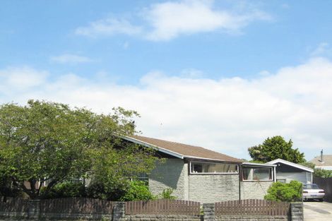 Photo of property in 8 Guernsey Street, Aranui, Christchurch, 8061