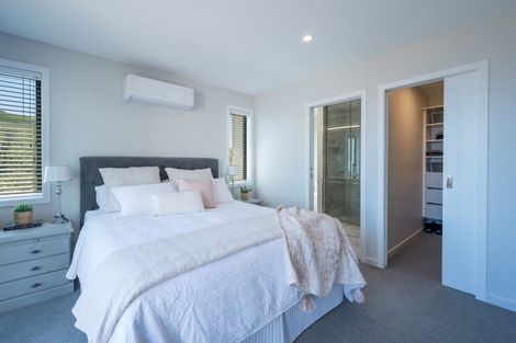 Photo of property in 18 Hill Tops Way, Stoke, Nelson, 7011