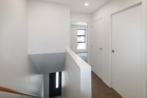 Photo of property in 14 Te Ara O Papatahi, Wainuiomata, Lower Hutt, 5014