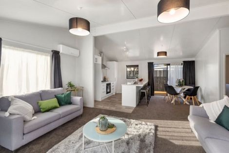 Photo of property in 102a Randwick Road, Moera, Lower Hutt, 5010