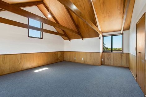 Photo of property in 10 Glen Isla Place, Waihi Beach, 3611