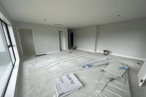 Photo of property in 16 Lumber Rise, Swanson, Auckland, 0614