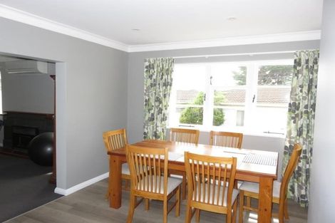 Photo of property in 11 Hollies Crescent, Johnsonville, Wellington, 6037