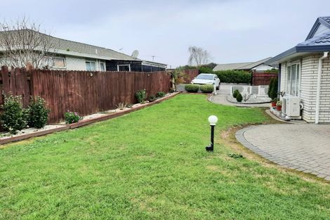 Photo of property in 5 Charisma Place, Randwick Park, Auckland, 2105