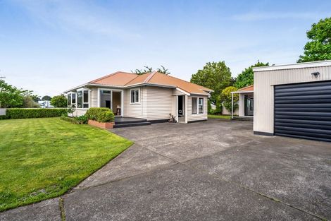 Photo of property in 33 High Street, Eltham, 4322