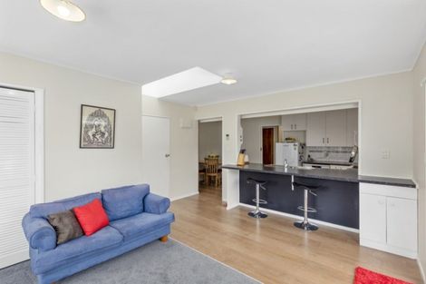 Photo of property in 13 Whites Line West, Woburn, Lower Hutt, 5010