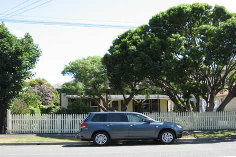 Photo of property in 118 Nayland Street, Sumner, Christchurch, 8081