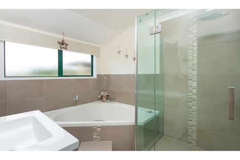 Photo of property in 25 Jenny Lane, Waiuku, 2123