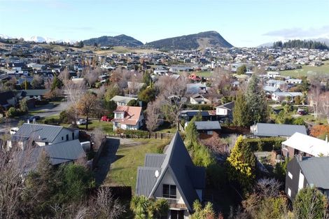 Photo of property in 11 Kowhai Drive, Wanaka, 9305