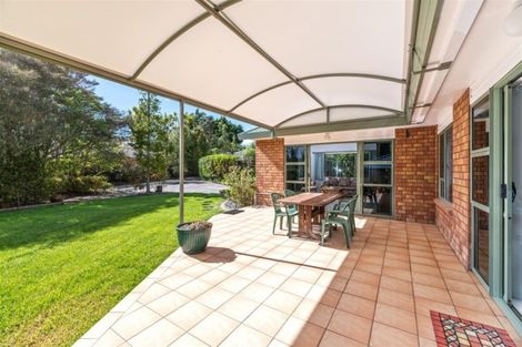 Photo of property in 73a Konini Road, Titirangi, Auckland, 0604