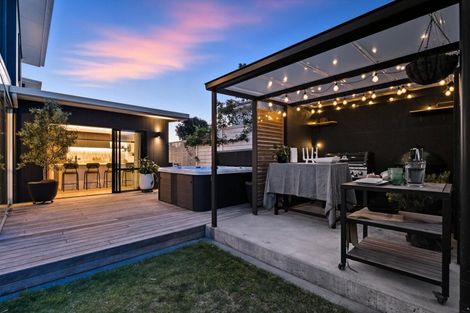 Photo of property in 19 Macville Road, Mount Maunganui, 3116