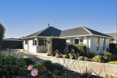 Photo of property in 107 Lowry Avenue, Redwood, Christchurch, 8051